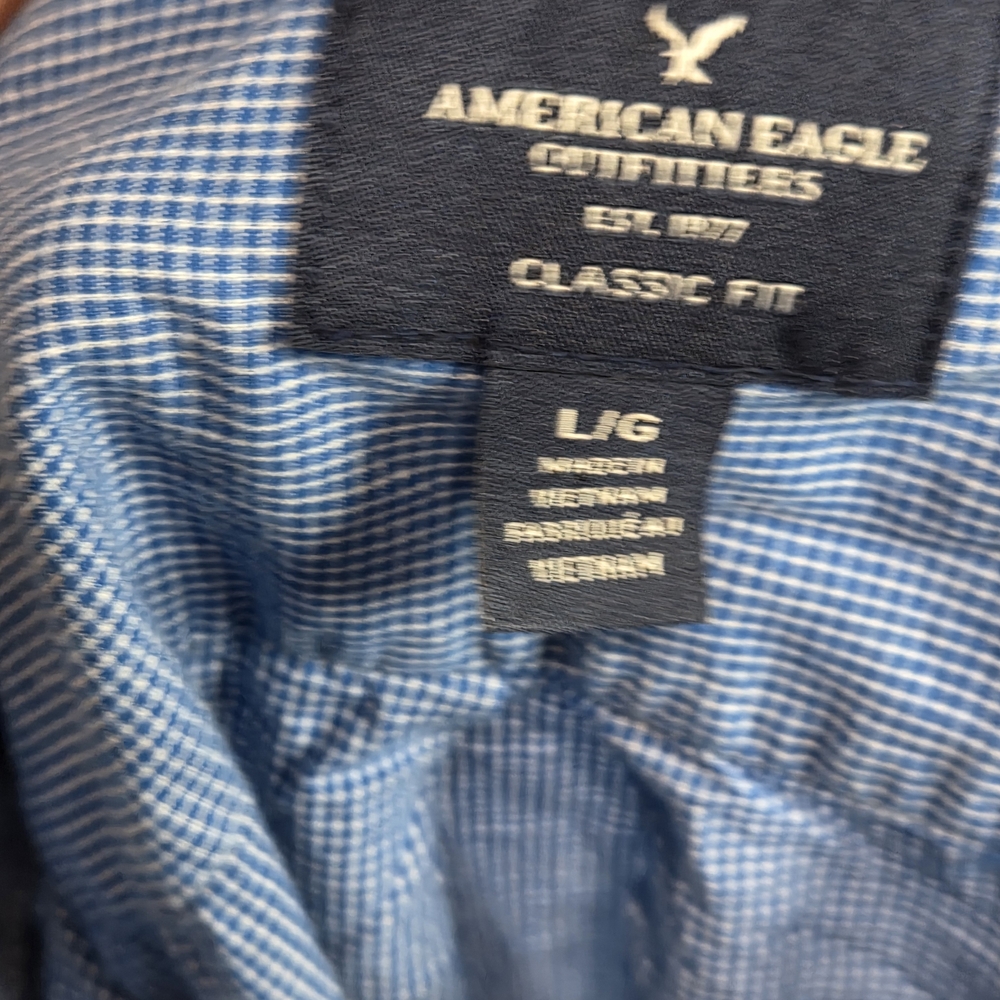 American Eagle Men Classic Fit Button Down Blue Gingham Plaid Shirt Large L - Picture 2 of 3